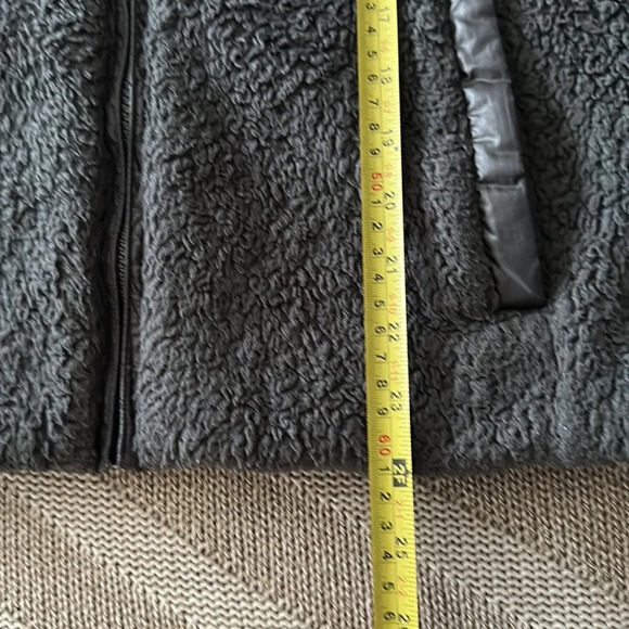 Patagonia Reversible Vest - Picture 6 of 10